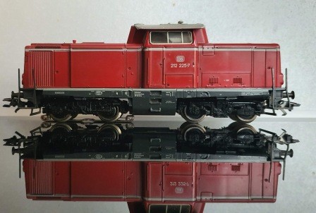 Märklin 3672 H0 Diesellocomotief BR 212 van de DB